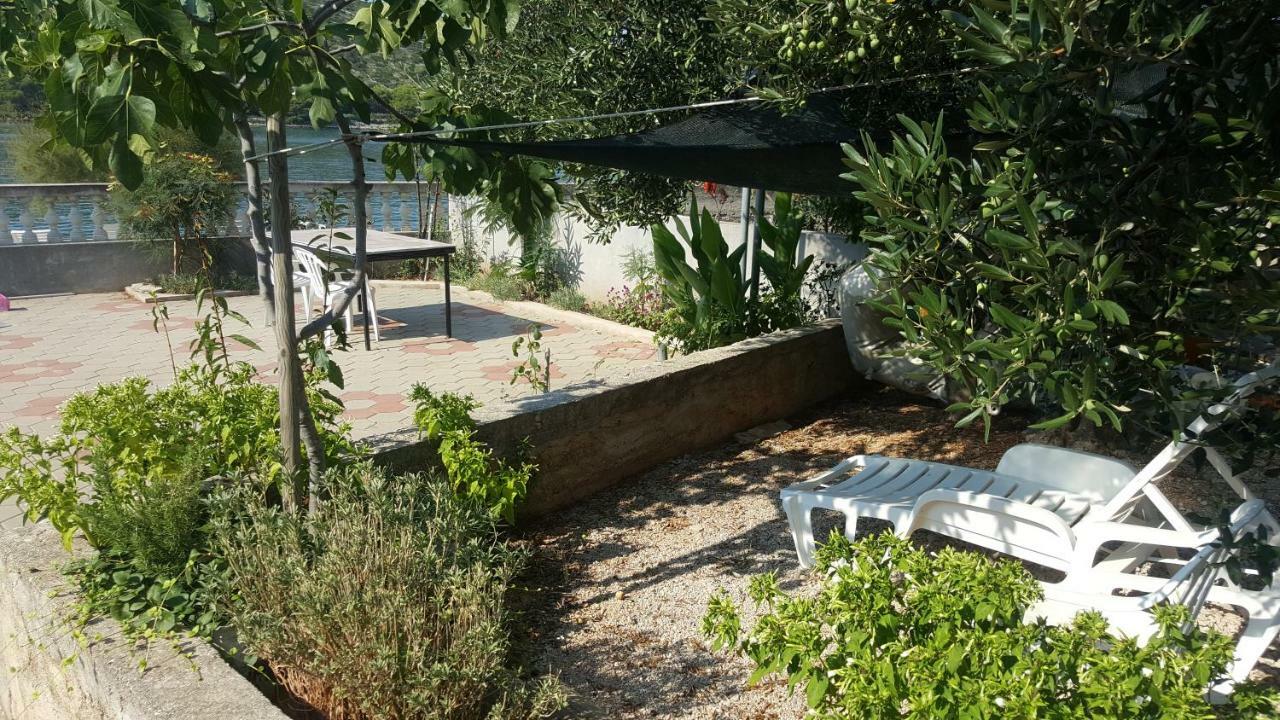 Apartmani Vukovic Kaprije Exterior foto